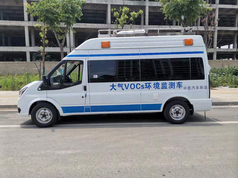 福特V348大气环境监测车