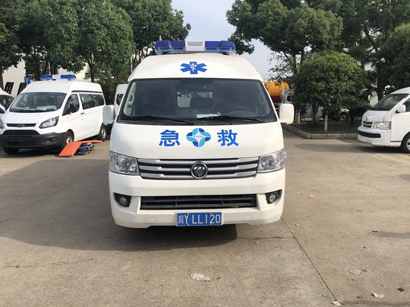 福田G9运输型救护车